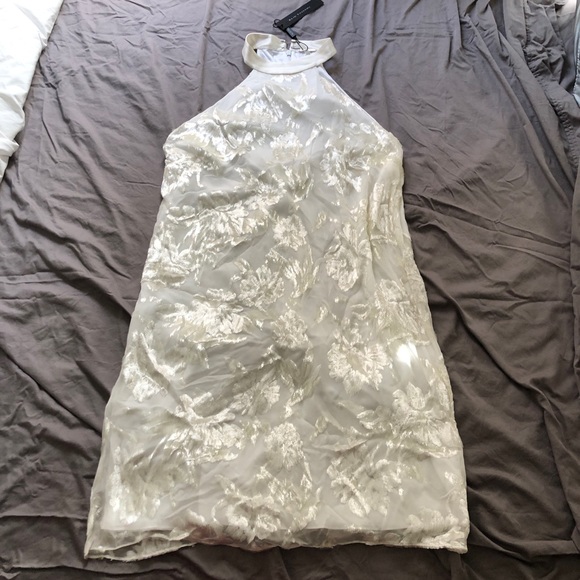 Elie Tahari Halter Shimmery Dress - Picture 3 of 8